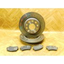 Bremsscheibe x 2 Stück Bremsbeläge Set VW Passat B6 hinten 3C0615601