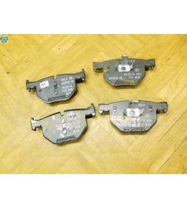 Bremsklötze Reparatursatz Bremsbeläge vorne BMW X5 E70 F15 E71 F16 34216776937