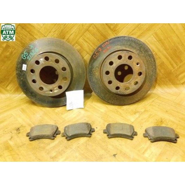 Bremsscheiben x 2 Stück Bremsbeläge Set hinten VW Golf 5 V 1K0615601AB