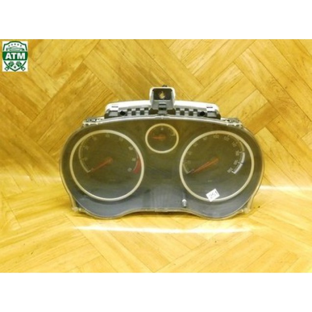Tacho Kombiinstrument Opel Corsa D Gelaufen 152.000 KM 13312044