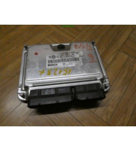 Motorsteuergerät Steuergerät VW Passat B5 3B6 Bosch 0281010944 038906019KC