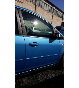 Tür Ford Focus C-Max Farbcode Q8 Farbe Bright Blue Blau vorne rechts
