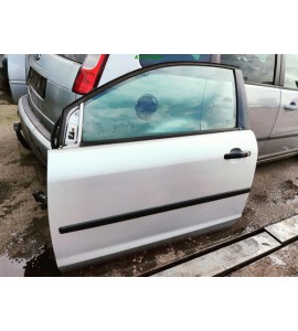 Tür links Ford Focus 2 II 3 türig Farbcode 03 Silber Grau Moondust Metallic