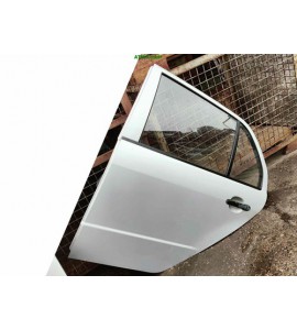 Tür hinten links Skoda Fabia Farbcode 9102 Farbe Diamant Silber Metallic