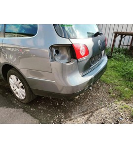Stoßstange hinten VW Passat B6 Kombi Farbcode LA7T Grau United Grey Metallic