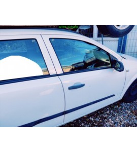 Tür vorne rechts Opel Astra H Kombi Farbcode Z40R Schneeweiss Olympic Weiss