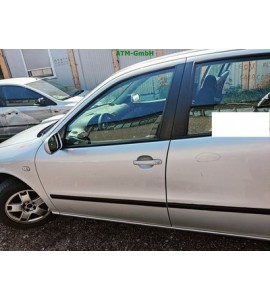 Tür vorne links Seat Leon 1M1 5 türig Farbcode LS7N Gris Artico Metallic