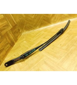 Scheibenwischerarm Wischerarm vorne links Opel Astra H GM 13111219