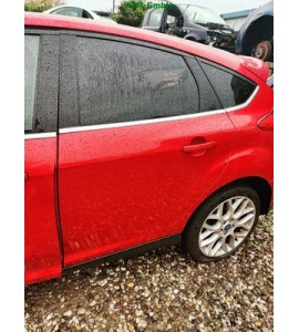 Tür hinten links Ford Focus 3 III 5 türig Farbcode UB Rot Candy-Rot Metallic