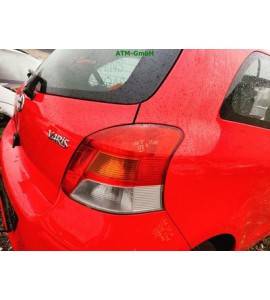 Bremsleuchte Bremslicht Rückleuchte Rücklicht rechts Toyota Yaris 2 II 3 türig