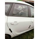 Tür hinten rechts Opel Astra J 5 türig Farbcode Z40R Schneeweiß Olympic White