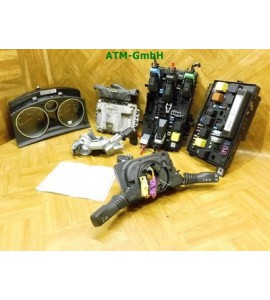 Motorsteuergerät Tacho Opel Astra H Gelaufen 264.000 KM 55566279