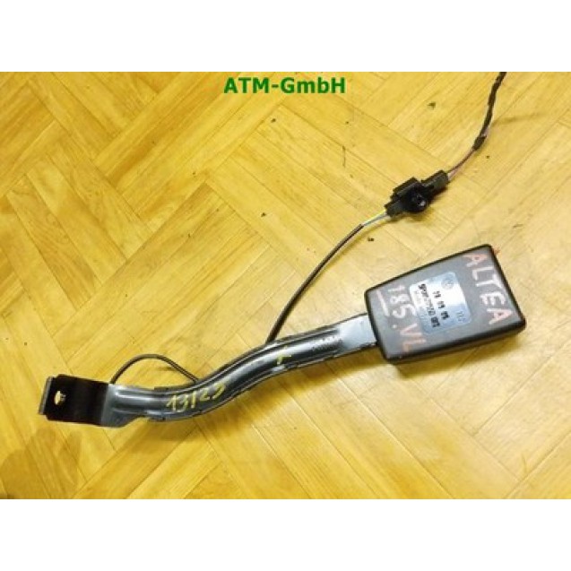 Gurtschloss Gurtstraffer vorne links Seat Altea Fahrerseite 5P08577550