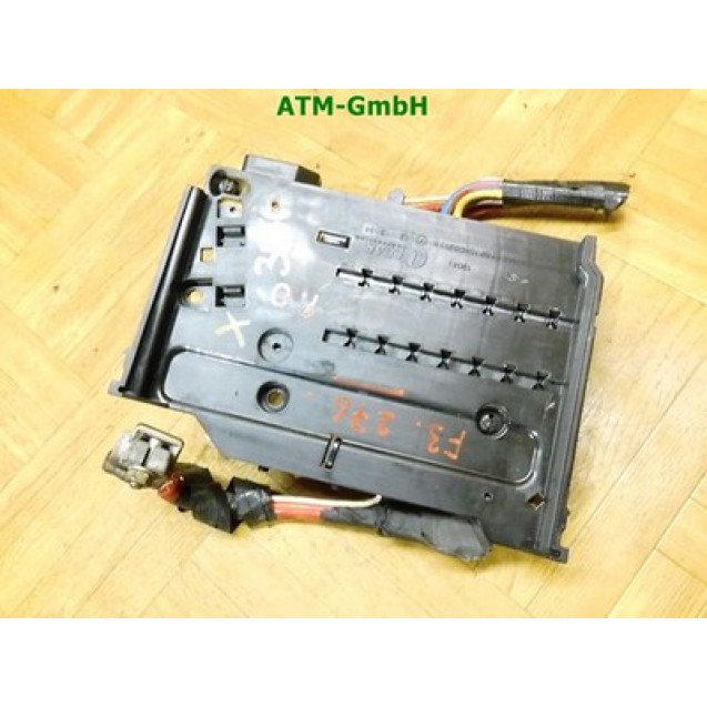 Relais Batterieklemme Sicherungskasten Ford Focus 3 III