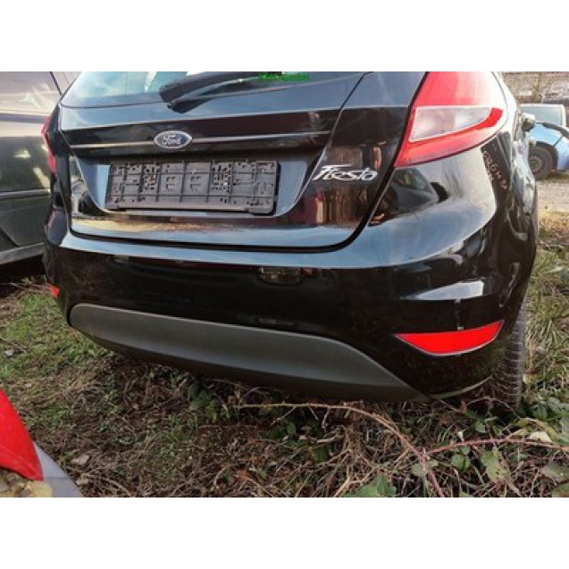 Stoßstange hinten Ford Fiesta 6 VI 5 türig Farbcode D9 Pantherschwarz Metallic