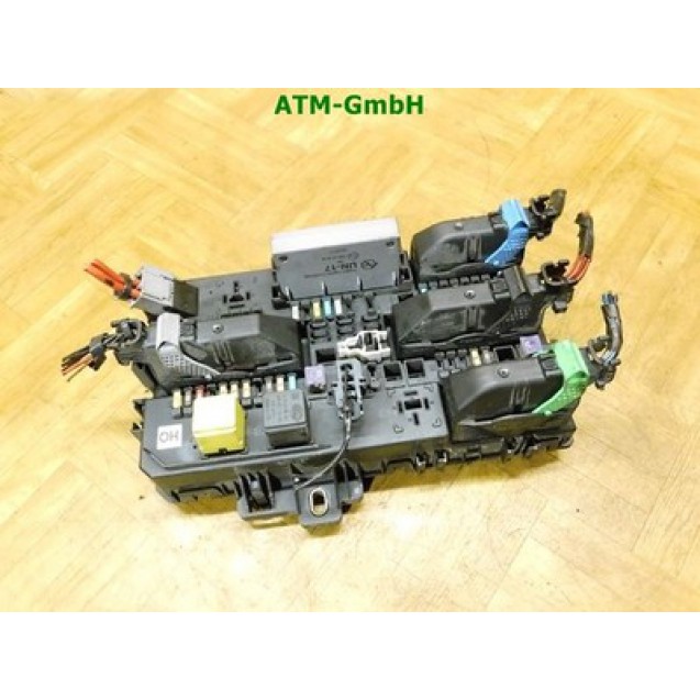 Sicherungskasten Opel Zafira B GM 13220831 Hella 5DK008669-53