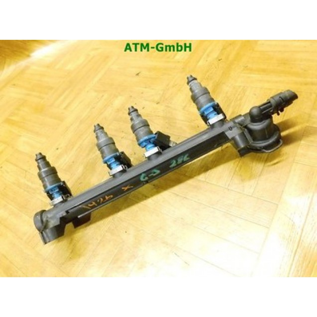 Einspritzleiste Einspritzdüse VW Golf 3 III 037133317N