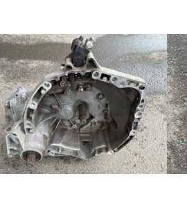 Getriebe Schaltgetriebe Volvo C30 1.8 92 kW Getriebecode JB3304