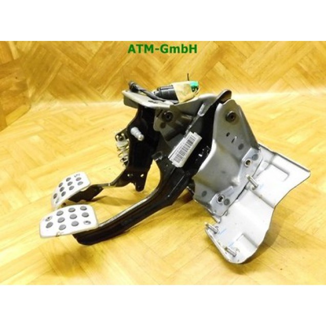 Pedal Pedalerieset Peugeot 207 CC