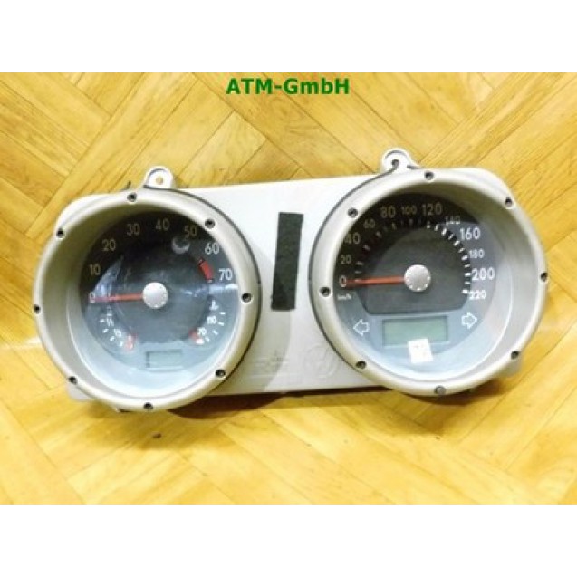 Tacho Kombiinstrument Tachometer VW Polo 6N2 6N0920804D TRW