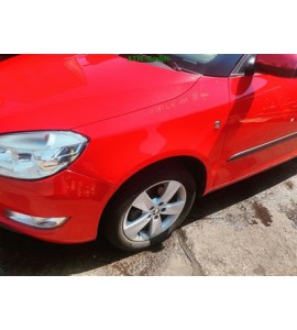 Kotflügel links Skoda Fabia 2 II Farbcode LF3K 8T8T Farbe Corridarot Rot