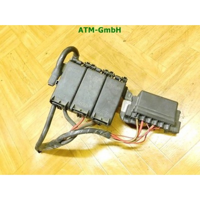 Klemme Batterieklemme Sicherungskasten Skoda Fabia 2 II tyco 5J0937548