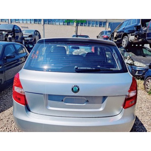 Heckklappe Skoda Fabia 2 II Farbcode LA7W Reflexsilber Metallic