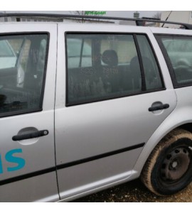 Tür hinten links VW Golf 4 IV Variant Farbcode LA7W Reflexsilber Metallic