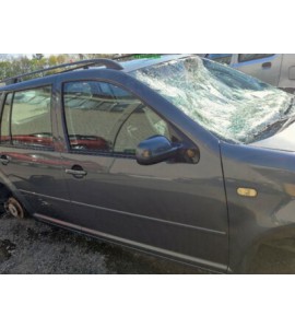 Tür vorne rechts VW Bora Kombi Farbcode LC7U Farbe Beech Grey Grau Metallic