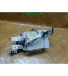 Sicherungskasten Toyota Yaris 82730-52700 60307-1576 8407 82141 CT 0D880
