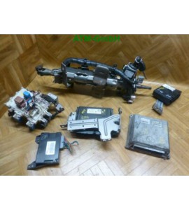 Steuergerät Zündschloss Schlüssel x 2 Stück Nissan Primera P12 2,0i 28550AV700