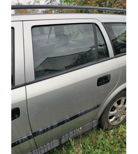 Tür hinten links Opel Astra G Kombi Farbcode Z157 Farbe Starsilber Silber