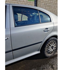 Tür hinten links Skoda Octavia Farbcode 9102 Diamond Silber Metallic Brillant