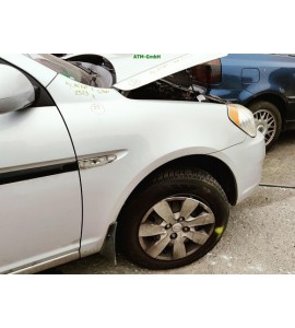 Kotflügel rechts Hyundai Accent Farbe Silber Beifahrerseite