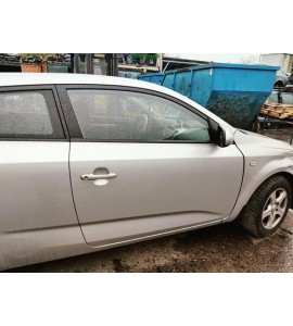 Tür vorne rechts Kia C'eed Farbcode 9S Grau Machine Silver Silber