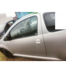 Tür links Toyota Aygo Farbcode 1E7 Farbe Grau Silber Pearl Met