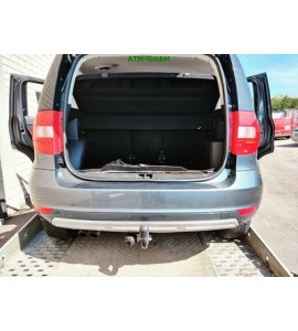 Stoßstange hinten Skoda Yeti 5L Farbcode LF7Y Farbe Grau Seda Metal Metallic