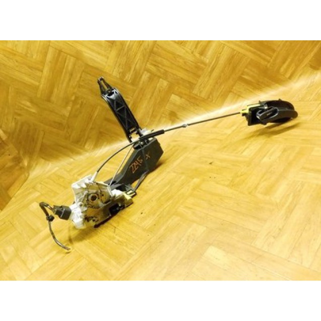 Türschloss Schloss vorne rechts Ford Focus 1 5 türig Türgriff XS41A21812CF