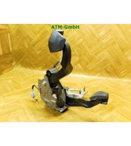 Pedalerie Pedalset Bremspedal Kupplungspedal Peugeot 2008