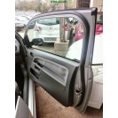 Tür vorne rechts Ford Fiesta 5 V 3 türig Farbcode 62 Polarsilber Metallic