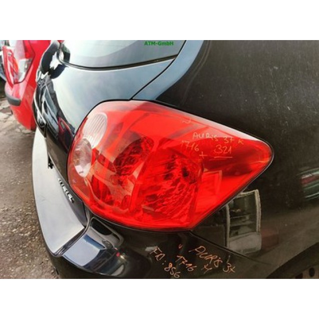 Bremsleuchte Bremslicht Rückleuchte Rücklicht rechts Toyota Auris 3 türig