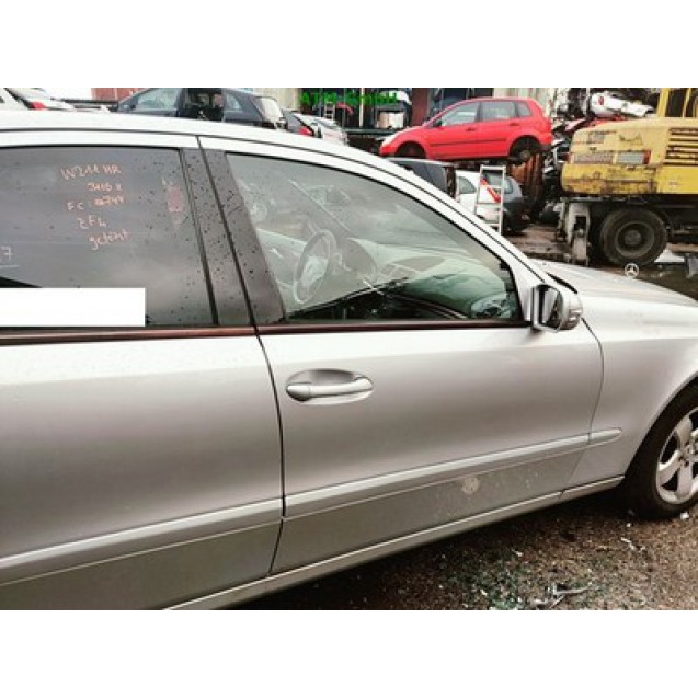 Tür vorne rechts Mercedes Benz E-Klasse W211 Farbcode 744 Brillantsilber Met