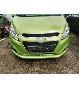 Stoßstange vorne Chevrolet Spark Farbe Grün