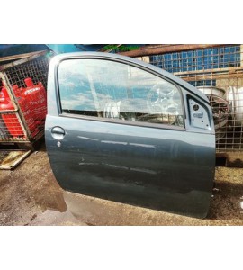 Tür vorne rechts Toyota Aygo 3 türig Farbcode 1E0 Dunkelgrau Dark Grey Metallic