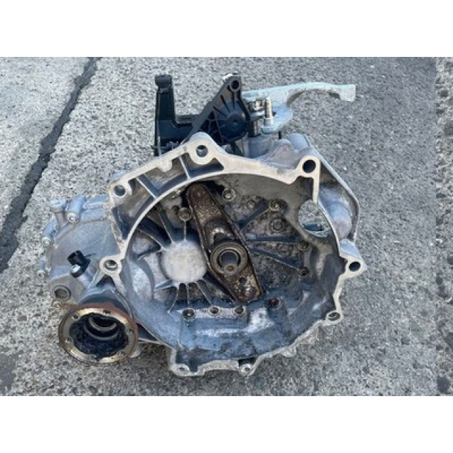 Getriebe Schaltgetriebe Seat Ibiza 3 III 1.2 16V 44 kW Getriebecode JHN