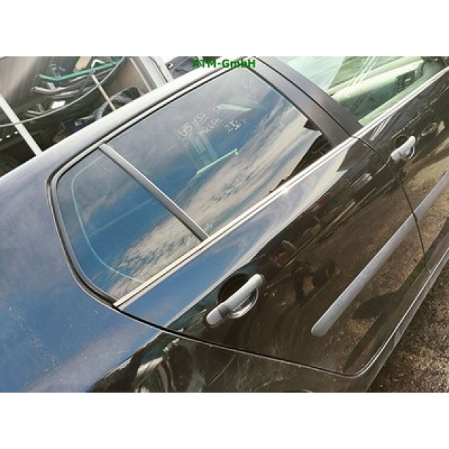 Tür hinten rechts VW Golf 5 V 5 türig Farbcode LC9Z Black Magic Perleffekt