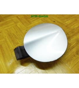 Tankklappe Tankdeckel Peugeot 2008 Farbcode KCA Farbe Grau Artense Metallic