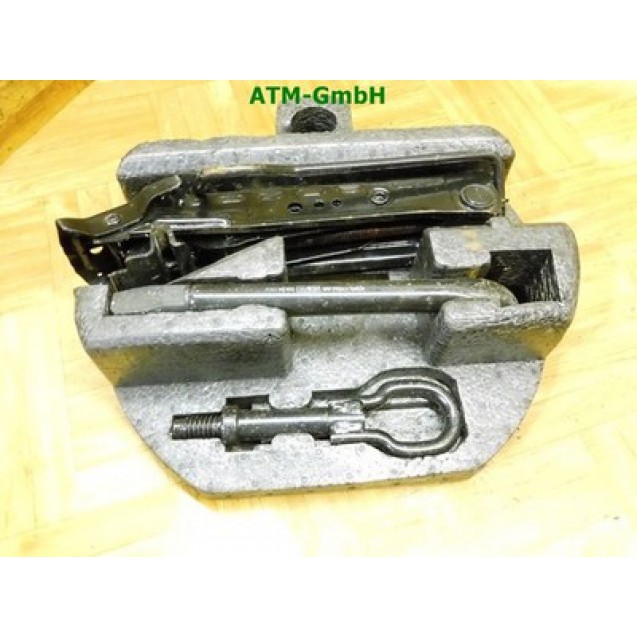 Bordwerkzeug Wagenheber Öse Radschlüssel Ford Fiesta 6 VI 8V2117009AA