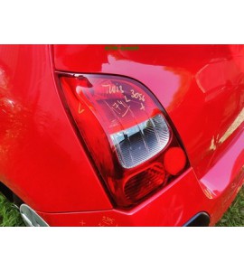 Bremsleuchte Bremslicht Rückleuchte Rücklicht links Renault Twingo 2 II 3 türig