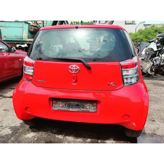 Stoßstange hinten Toyota IQ Farbcode 3P0 Farbe Rot Super Red Uni